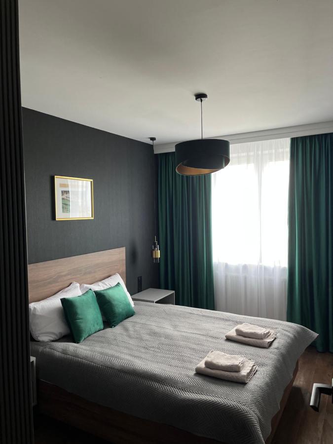 Noche Apartamenty Premium Biała Podlaska Esterno foto