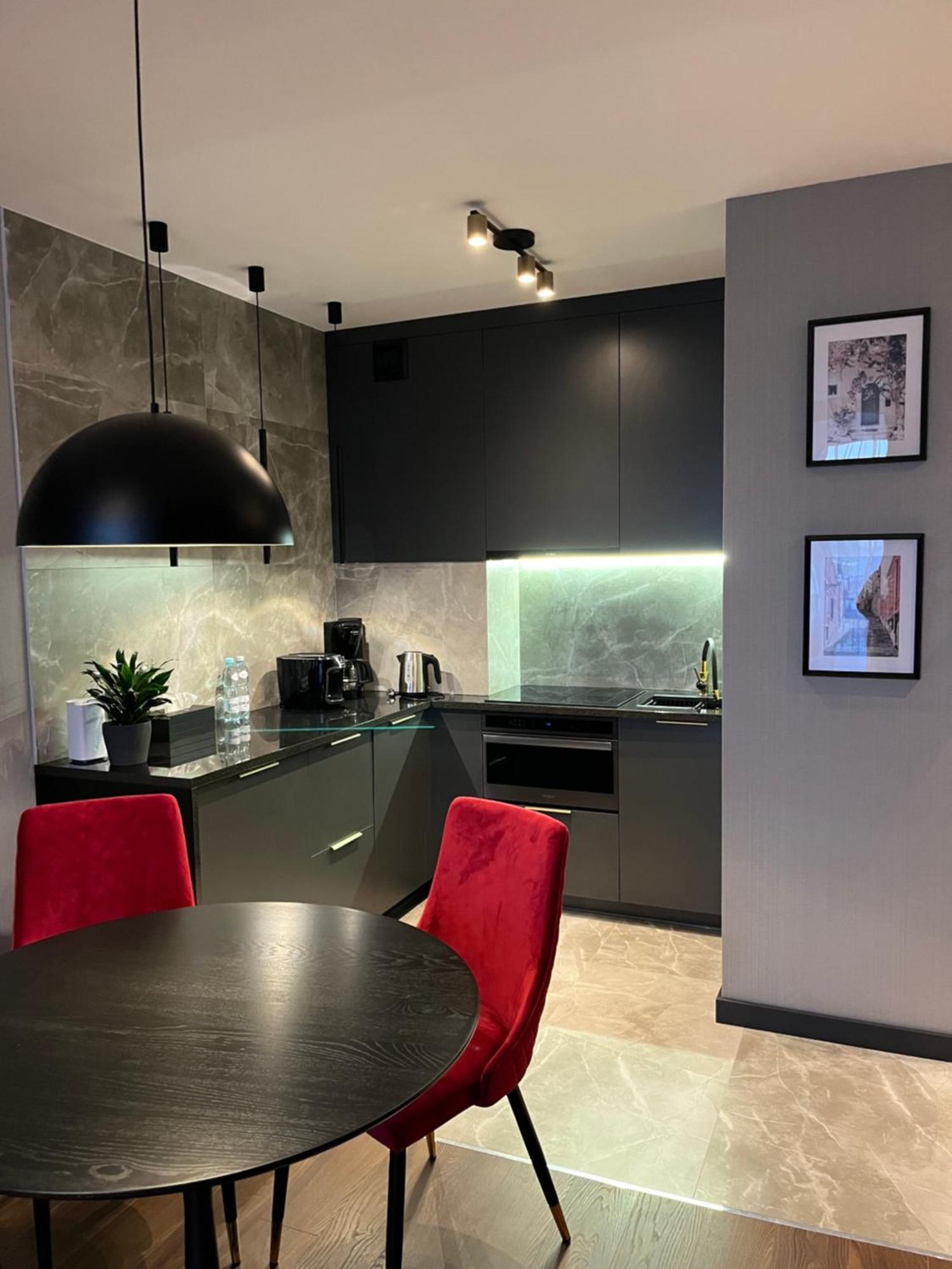 Noche Apartamenty Premium Biała Podlaska Esterno foto