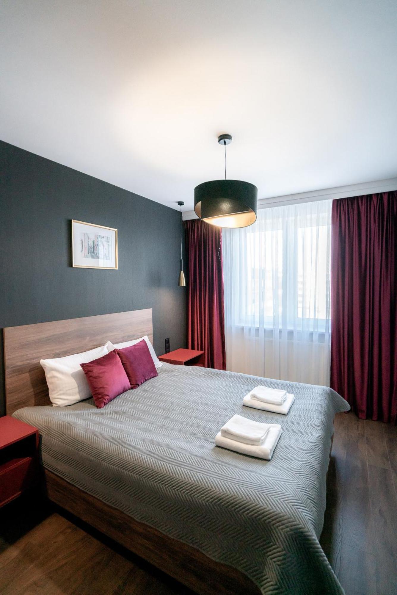 Noche Apartamenty Premium Biała Podlaska Esterno foto