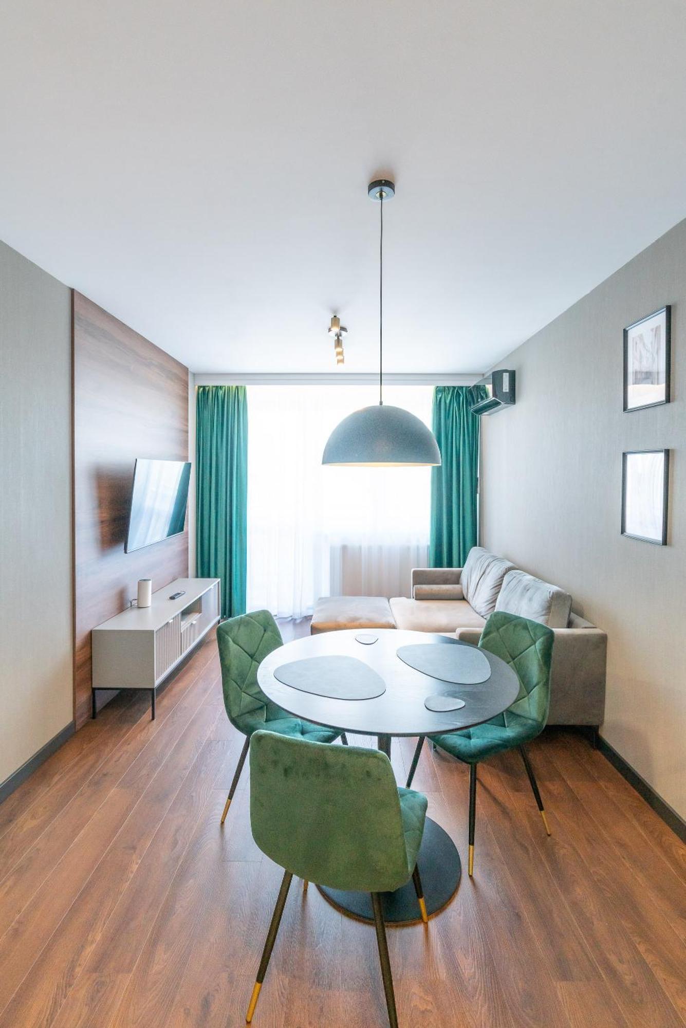 Noche Apartamenty Premium Biała Podlaska Esterno foto
