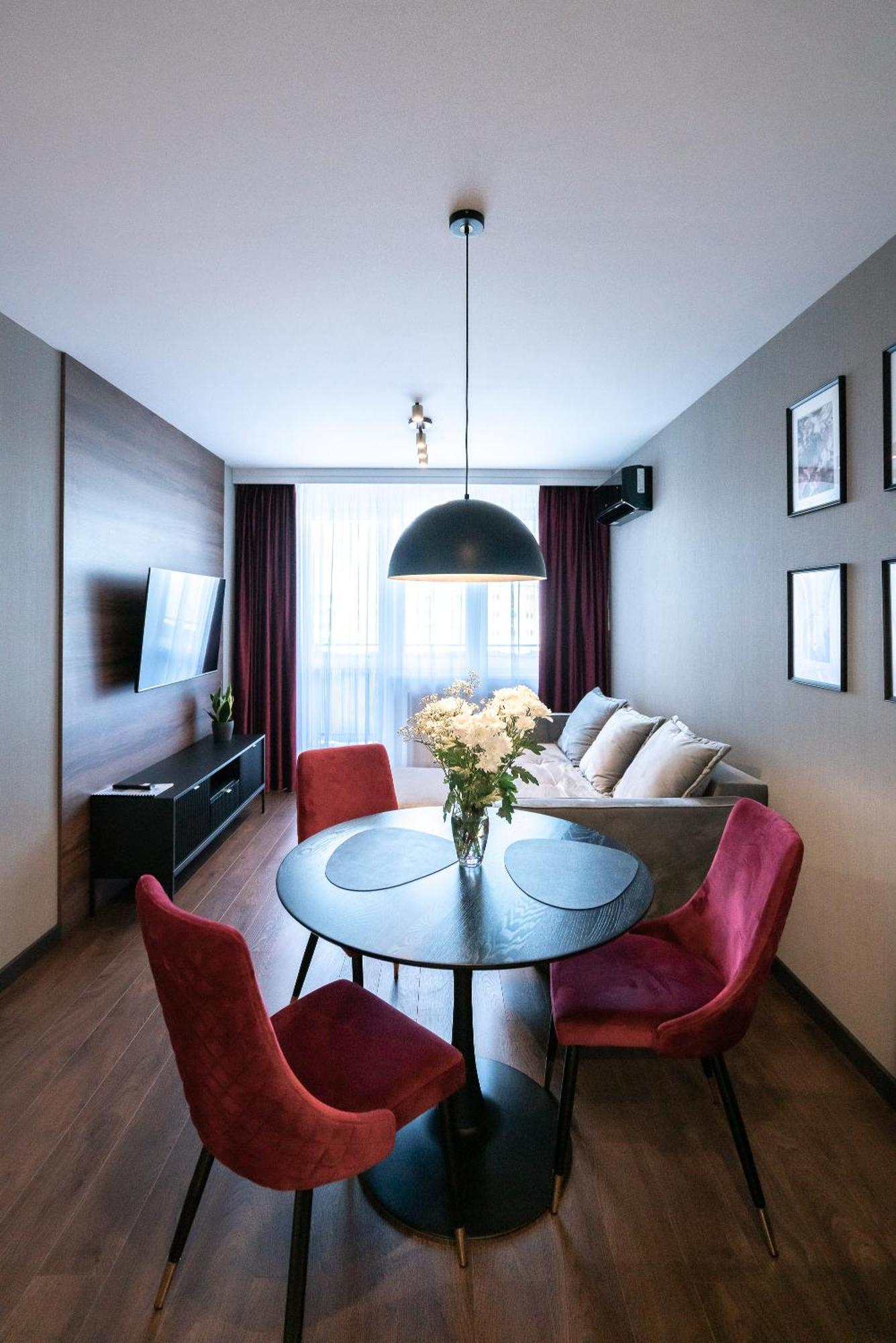 Noche Apartamenty Premium Biała Podlaska Esterno foto