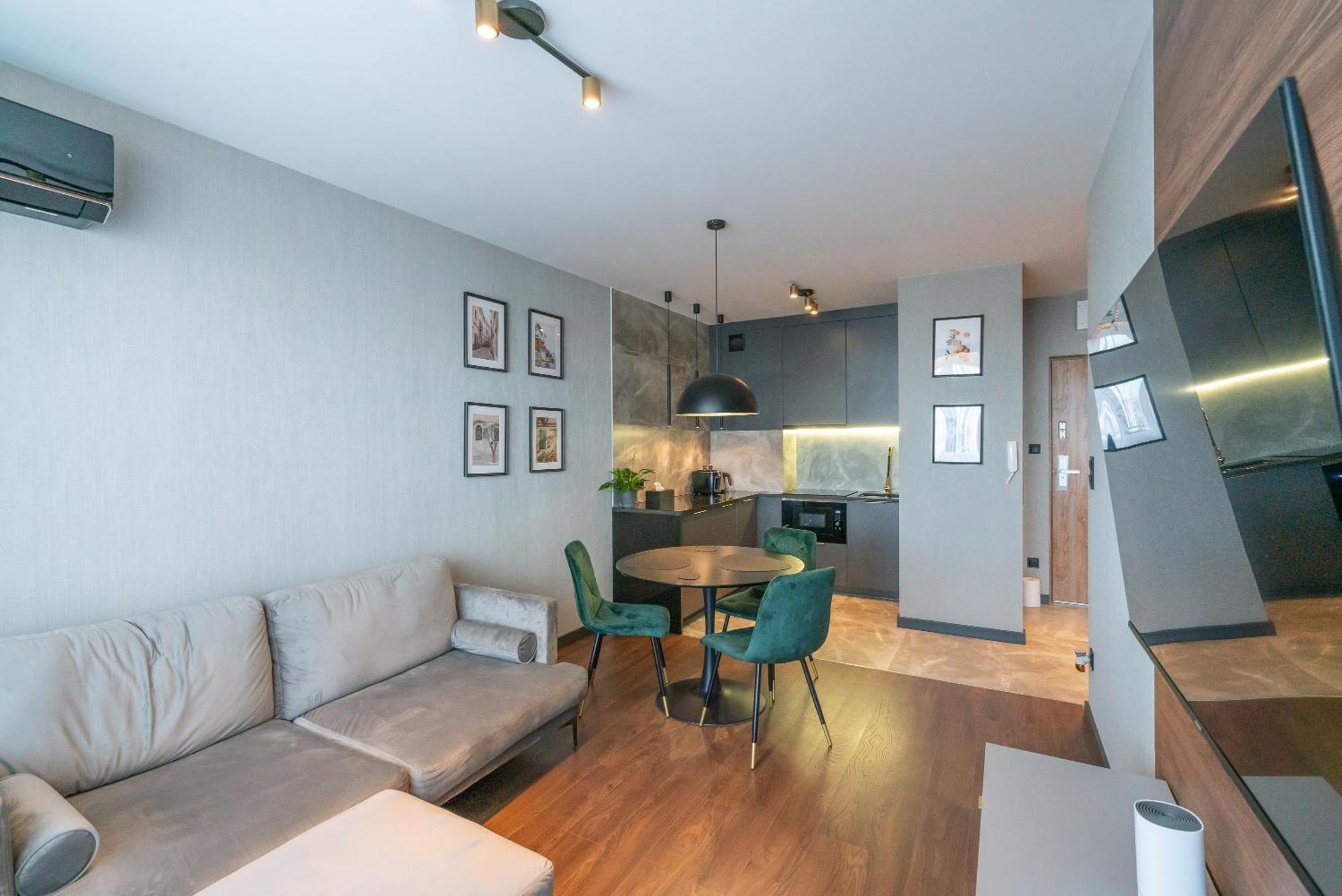Noche Apartamenty Premium Biała Podlaska Esterno foto
