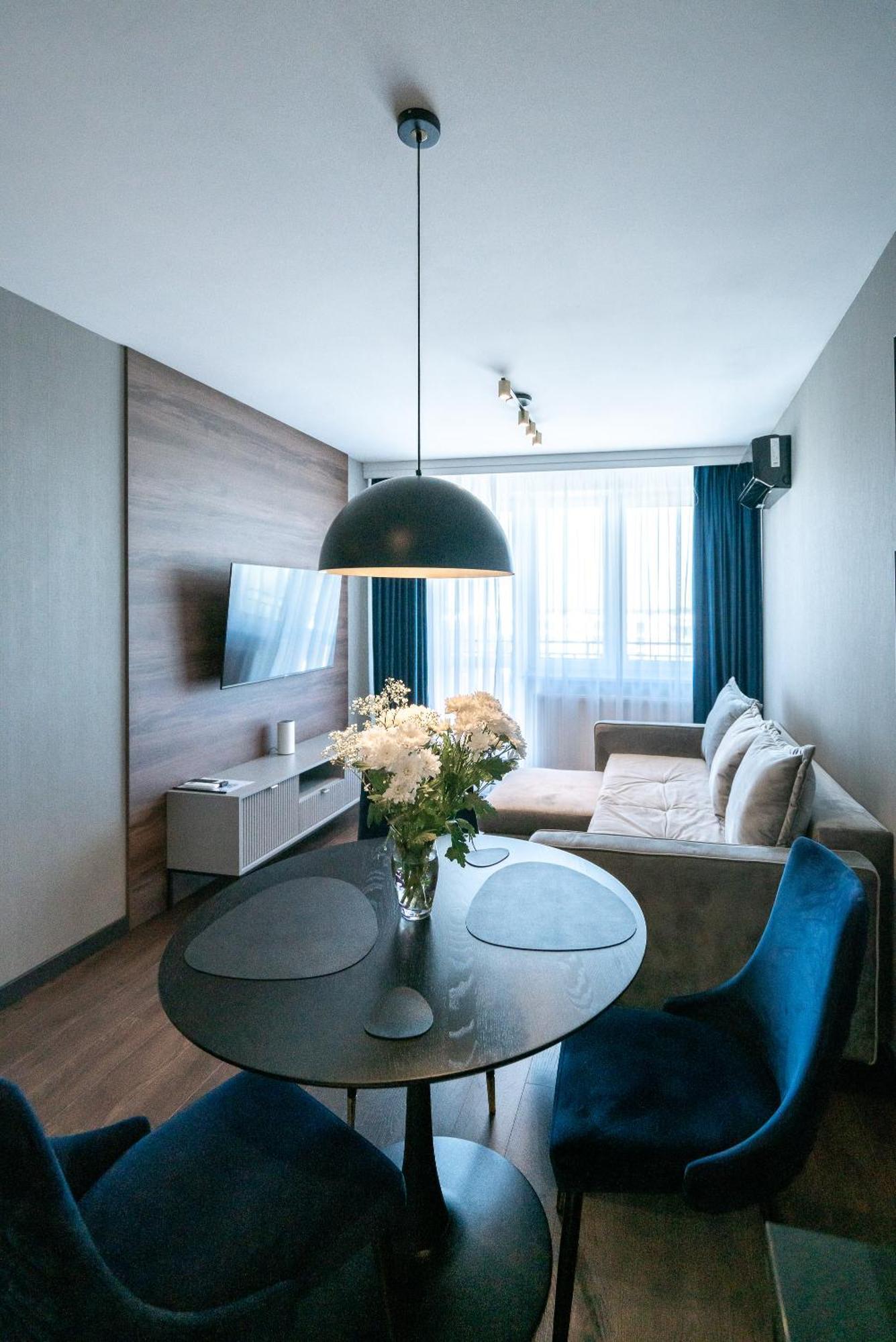 Noche Apartamenty Premium Biała Podlaska Esterno foto
