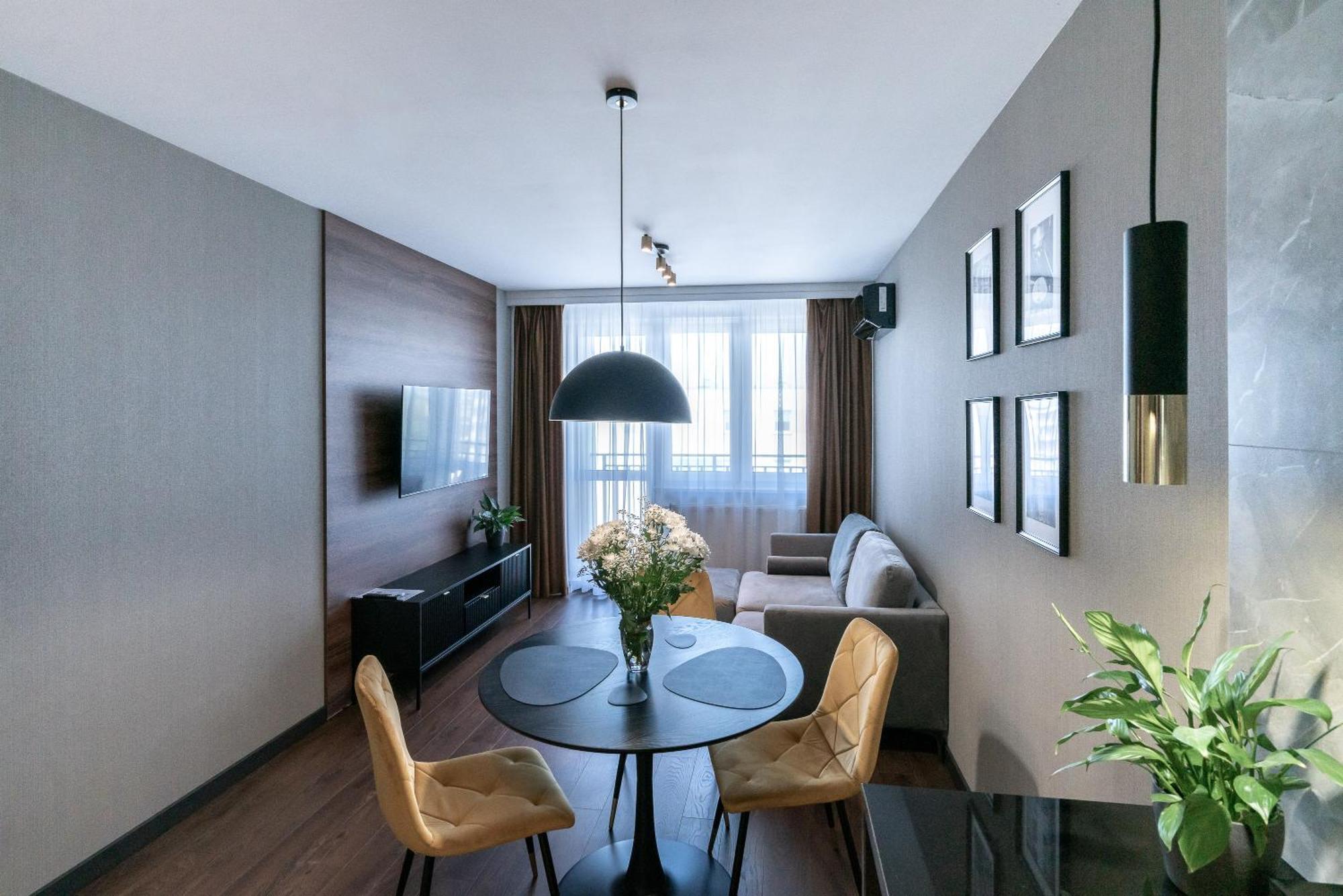 Noche Apartamenty Premium Biała Podlaska Esterno foto