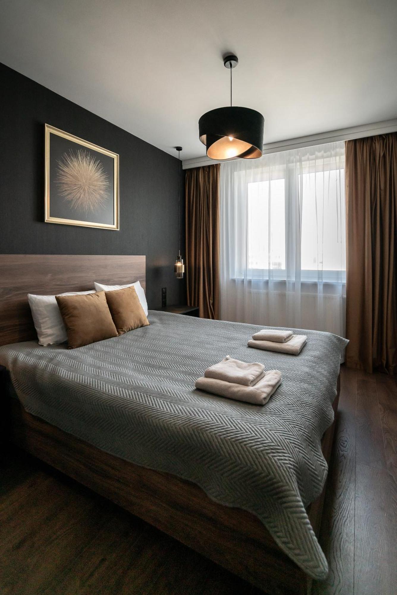 Noche Apartamenty Premium Biała Podlaska Esterno foto
