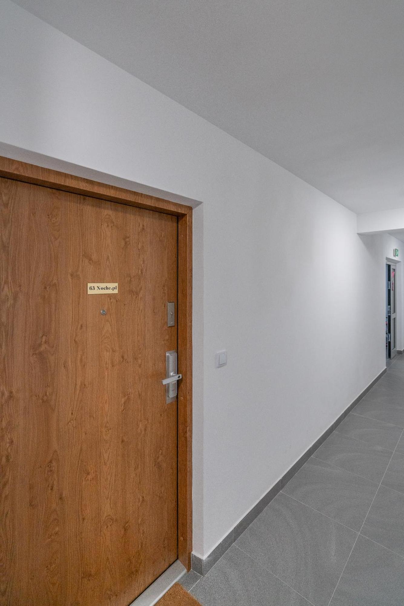Noche Apartamenty Premium Biała Podlaska Esterno foto